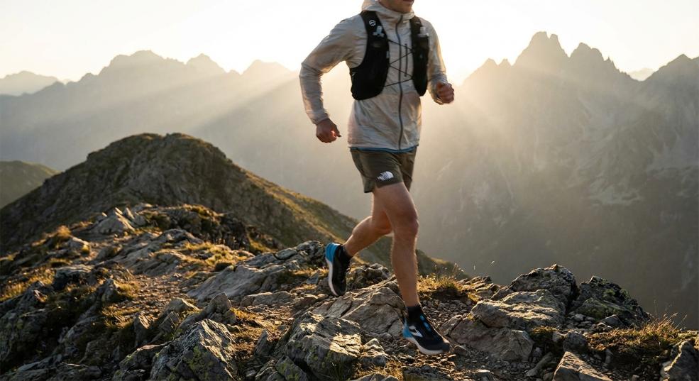 The North Face 推出全新 Summit Run IKB 巅峰越野跑系列