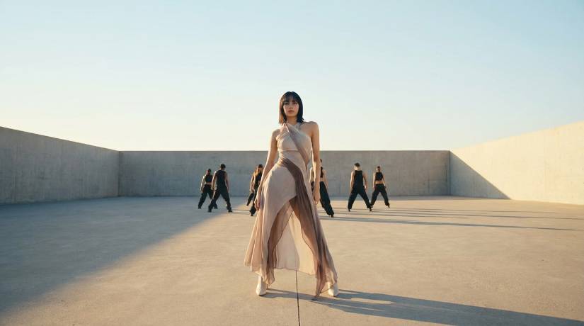 Lisa 新歌《NEW WOMAN》突破 10,000,000 播放第一张图