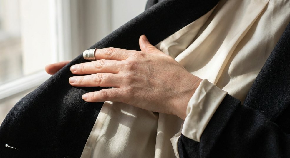 涤纶里料滑爽揭秘：让衣橱焕发新活力的秘密武器第一张图