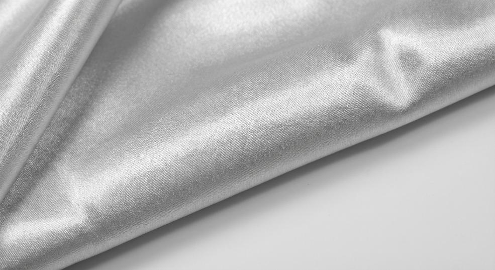 醋酸里料光泽：服装材质中的光影魔术师解析第一张图