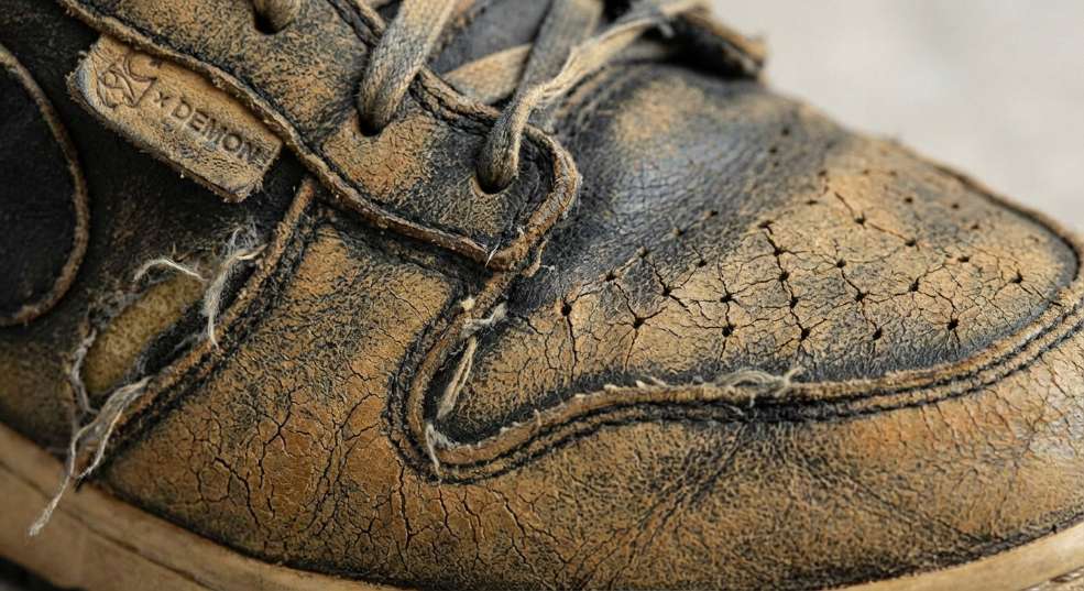 Charlie Constantinou x DEMON 联名正式释出第一张图