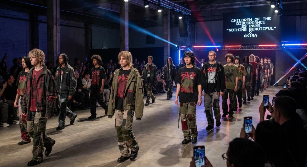 Children of the discordance x Akira 合作单品即将开启预定第二张图