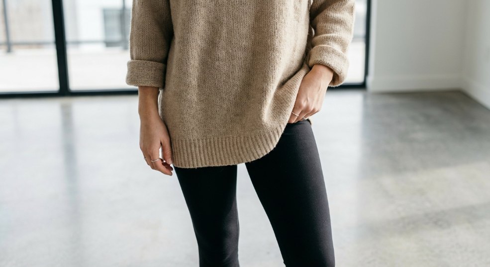 如何巧用“松紧对比技巧”打造完美穿搭，彰显独特魅力第一张图