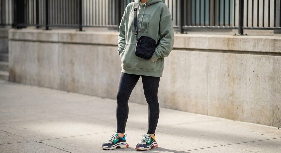 休闲运动混搭风格：打造舒适又时尚的潮流神话第一张图