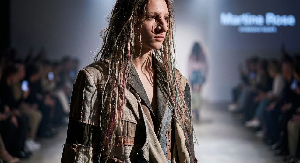 Martine Rose 2025 春夏系列发布第一张图