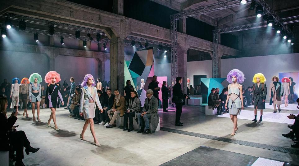 Martine Rose 2025 春夏系列发布第二张图