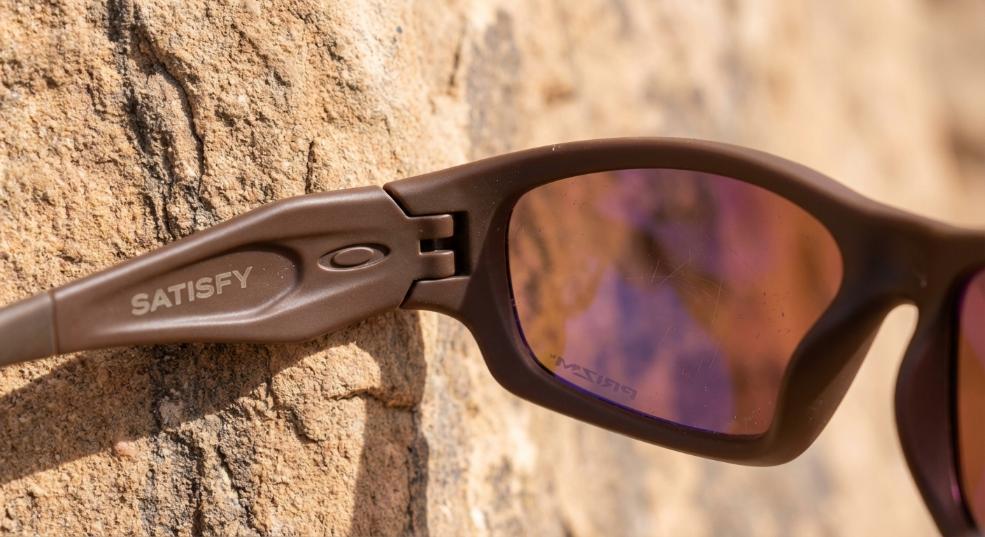 Satisfy x Oakley 合作系列释出第一张图