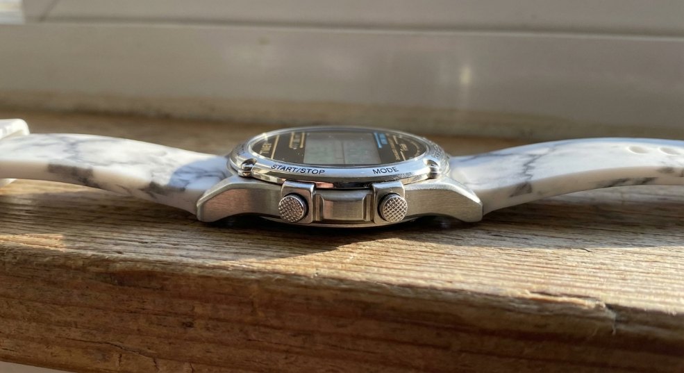 RHC Ron Herman 与 TIMEX 推出全新定制腕表第一张图