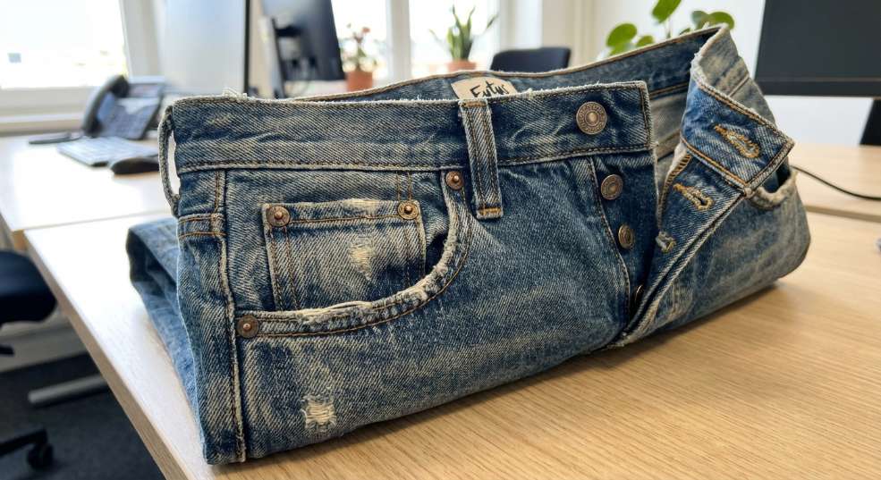 Eytys 2025 春季系列释出第一张图