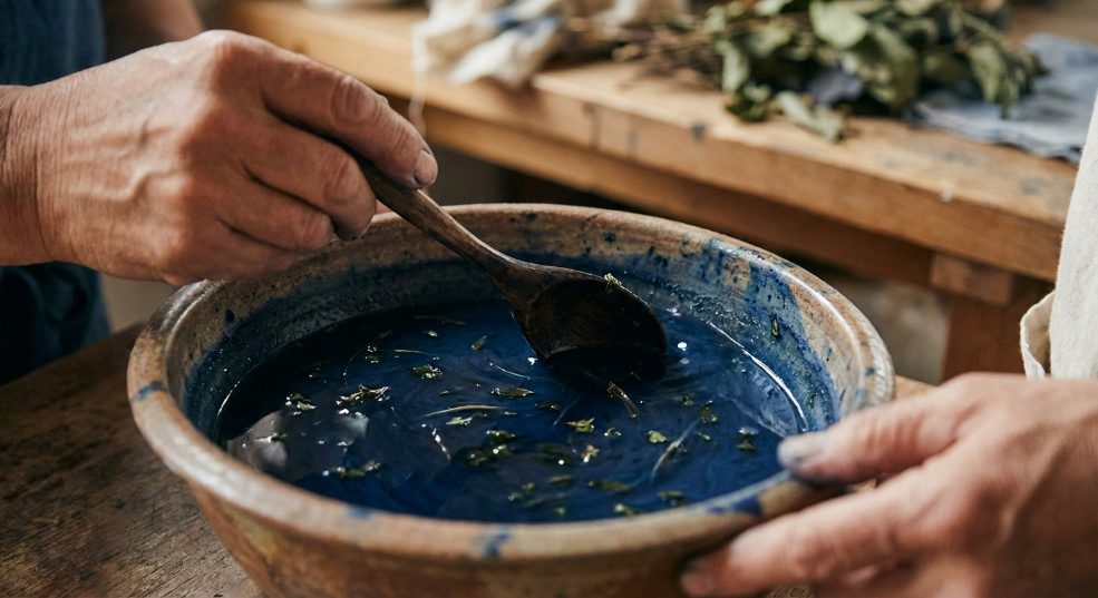 植物染料提取：让自然色彩焕发新生的秘密第一张图