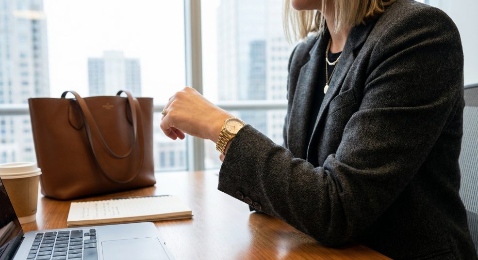 摩登都市丽人造型：打造你的时尚终极指南第一张图