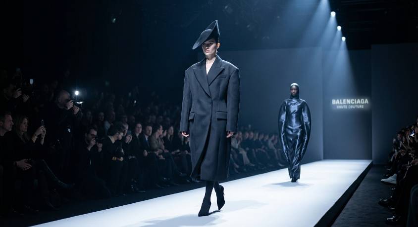 BALENCIAGA 发布 2024 秋冬高定系列