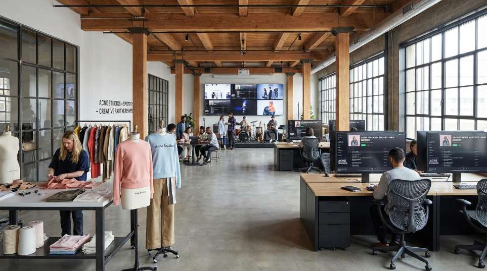 跨界拓展，Acne Studios 将与 Spotify 平台展开合作第二张图