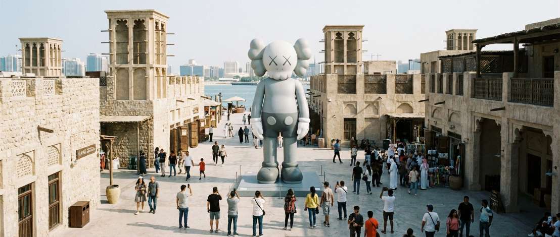 《KAWS:HOLIDAY》全新企划登陆阿布扎比第二张图