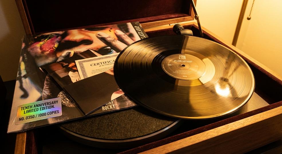 纪念《AT.LONG.LAST.A$AP》发行十周年，A$AP Rocky 发布限量周边第二张图