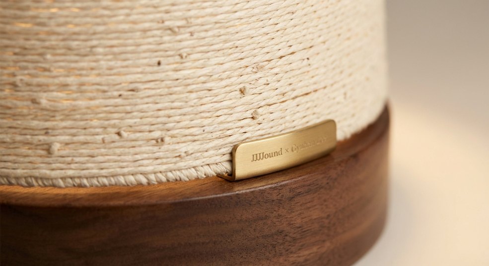 JJJJound 携手韩国艺术家 Gyuhan Lee 打造联名灯具第一张图