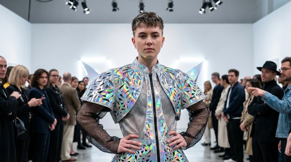 前卫实验性穿搭：打破常规的潮流新纪元