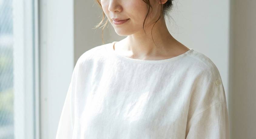 无领简约设计：衣橱里的隐藏密码，穿出高级感与自由感第一张图