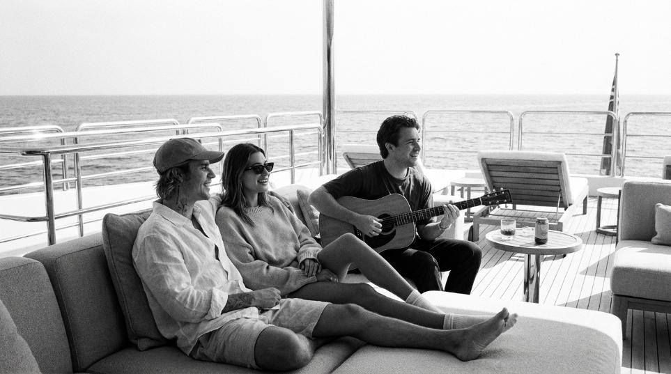 Justin Bieber 发布《YUKON》MV第一张图