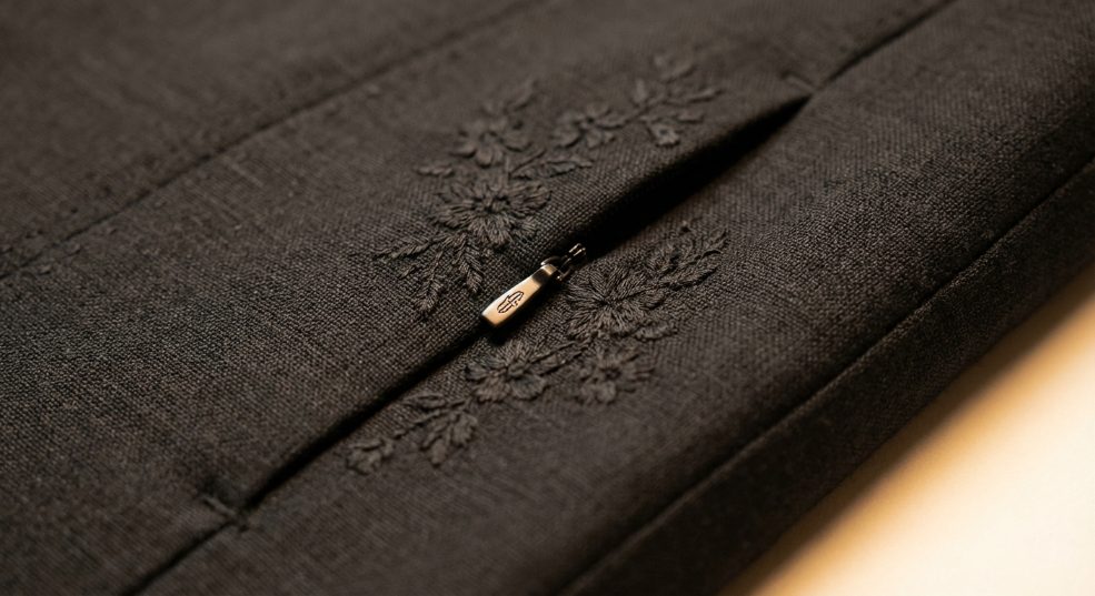 口袋功能美学：探寻服装设计的隐藏奥秘第一张图