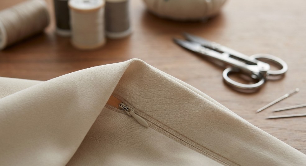 隐形拉链：打造极致美观的服装秘密武器第一张图