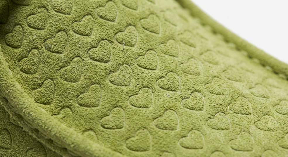 GOLF WANG x Clarks Originals 最新合作系列全阵容细节释出第一张图