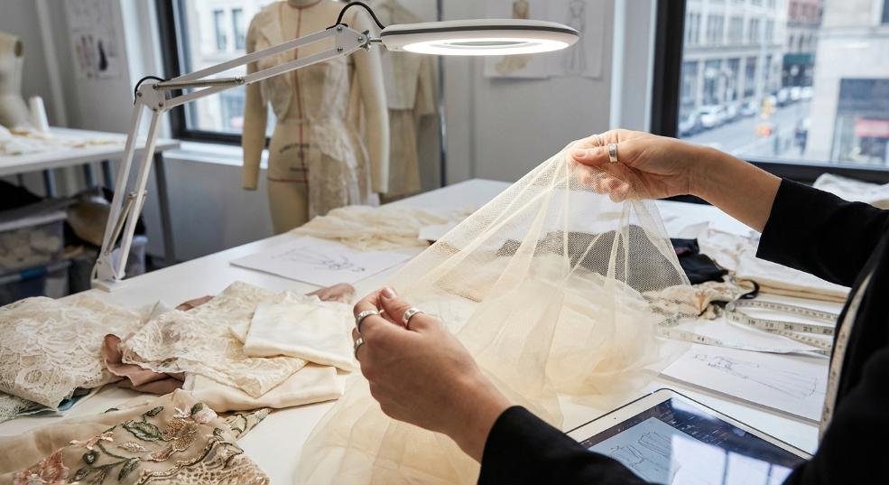 纱衬轻薄支撑：时尚舒适的极致融合第二张图