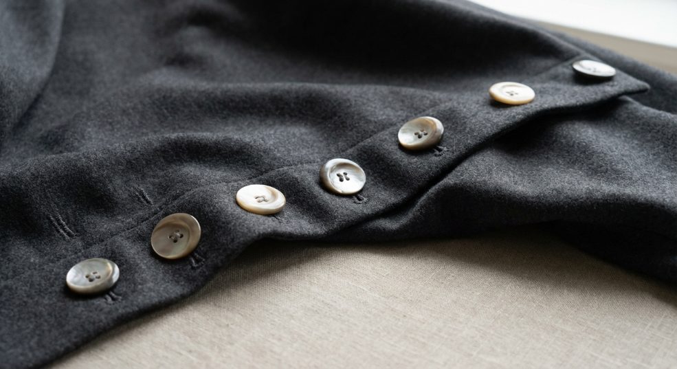 贝壳扣天然光泽：揭秘那份迷人的自然魅力第二张图