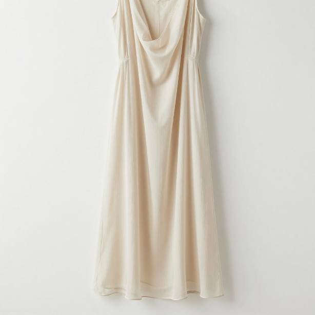 粘胶纤维悬垂感揭秘：织物中的“隐形魔术”