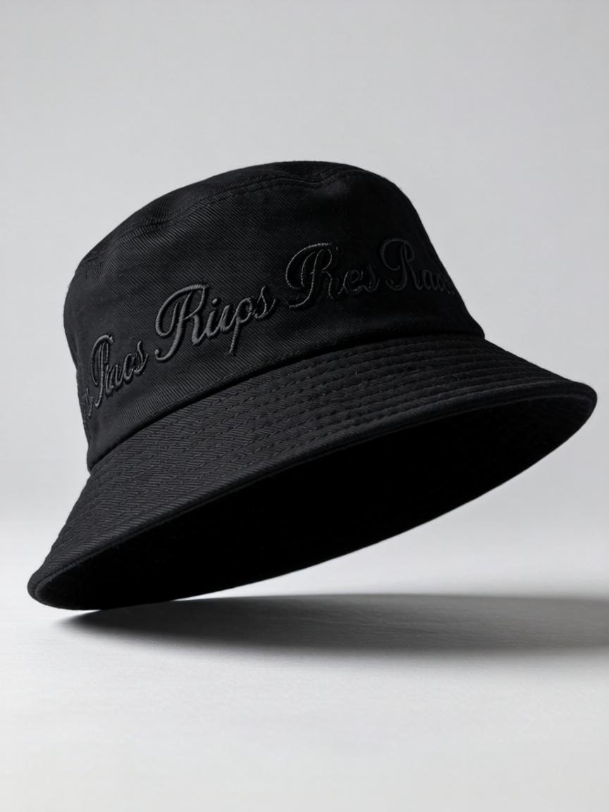 sacai x New Era 最新合作系列登场第二张图