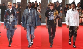 JUNYA WATANABE MAN 2025 春夏系列发布