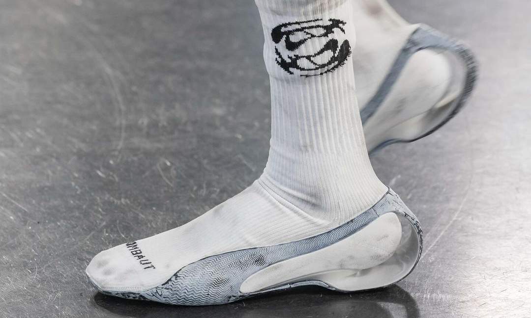 因秀场爆火，Rombaut 真不是昙花一现